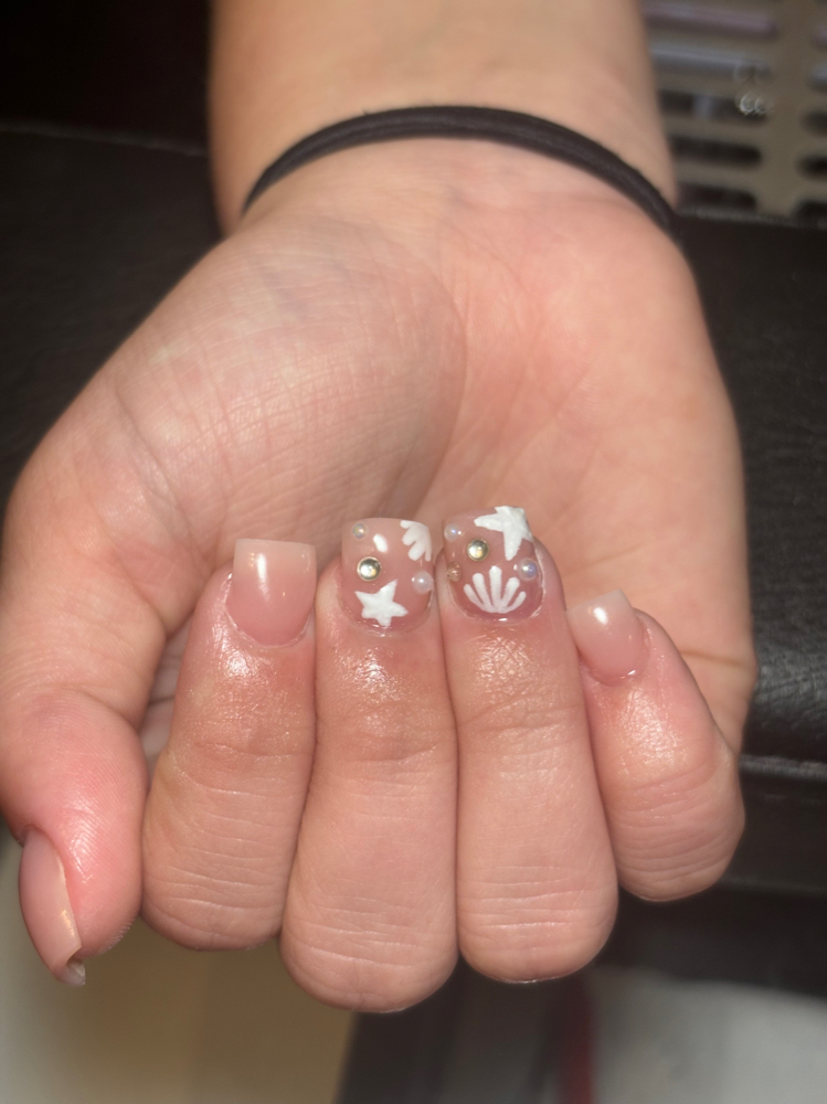 Gems Per Nail at Nails by Steph in Mt. Pleasant, TN