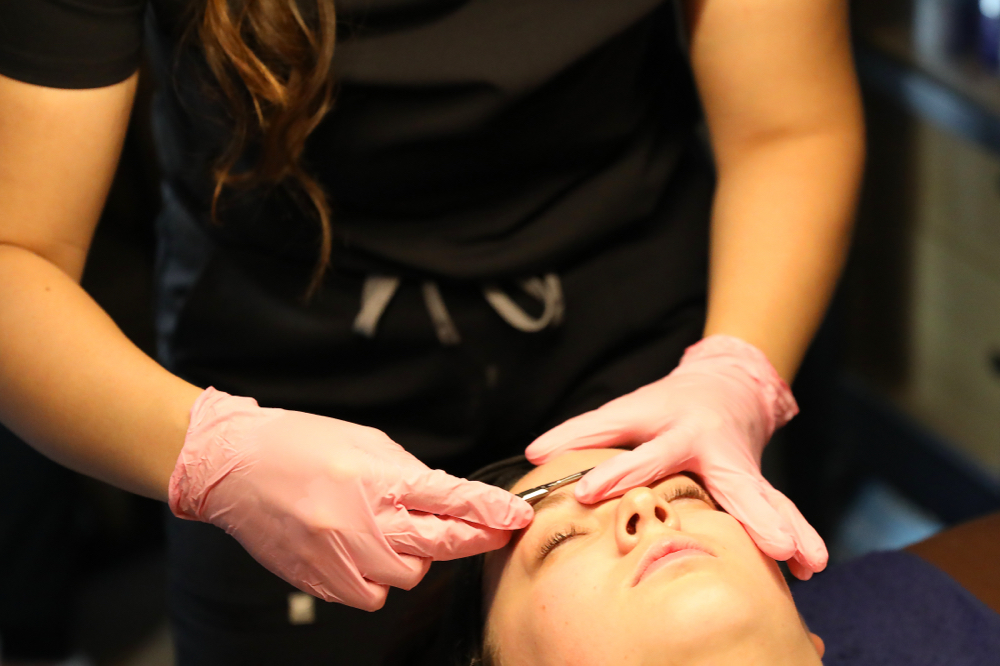 Dermaplaning Facial