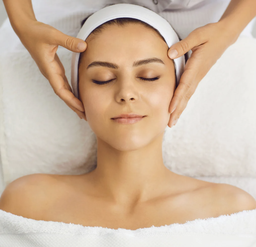 ENHANCEMENT Scalp Massage at GLOW STUDIO in Tustin, CA
