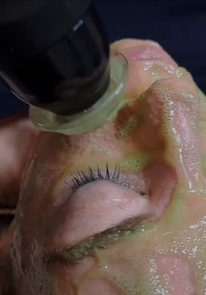 OxyGlo Facial