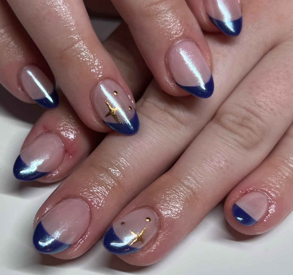 structured gel manicure