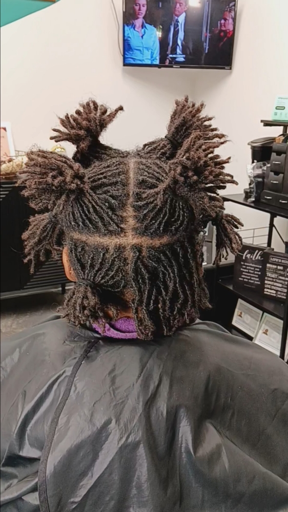 Interlock Retie at Mirror Emajez in Amherst, NY