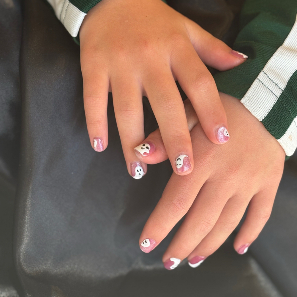 Childrens Manicure at Blue Collar Nail Tech in Woodland Park, CO