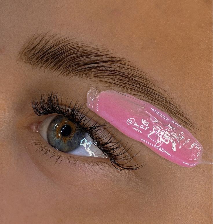 brow wax