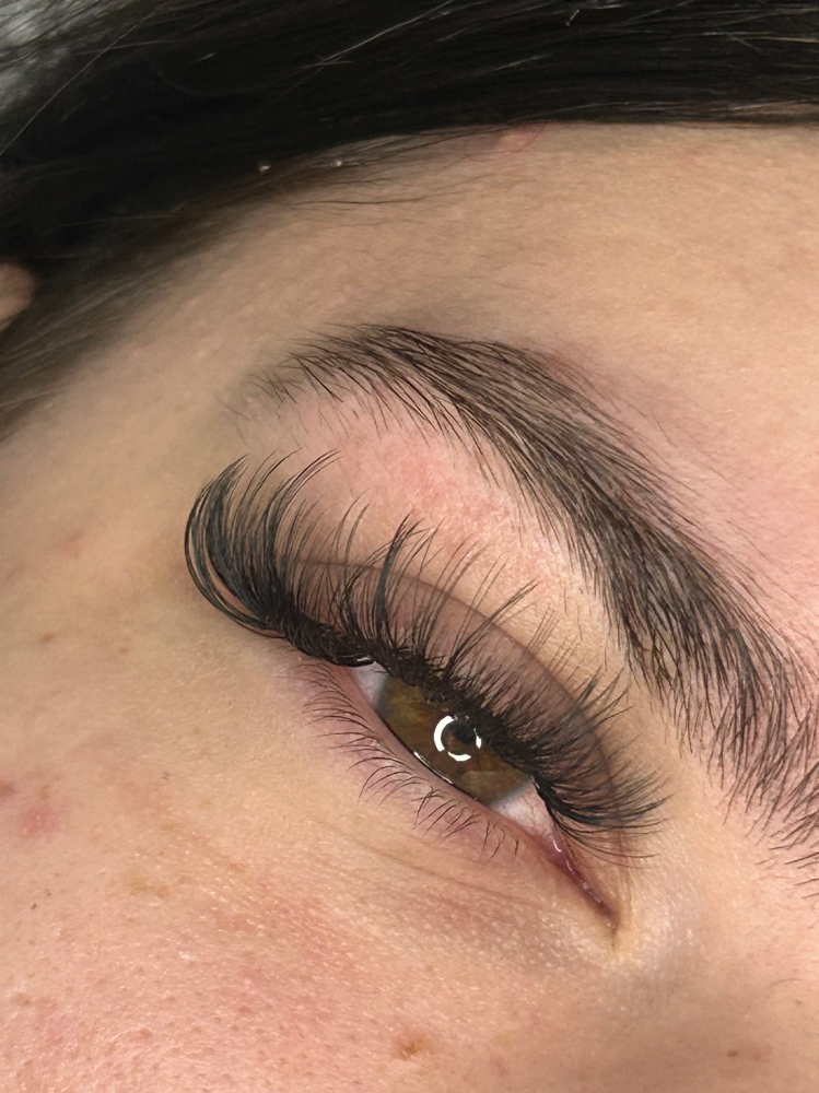Hybrid lashes