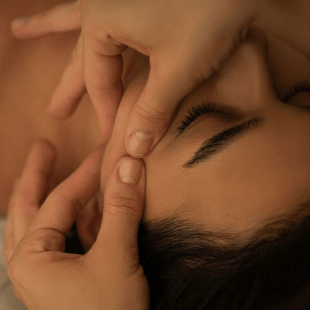 VTOX: ANTI-AGE Facial: 90-Minutes