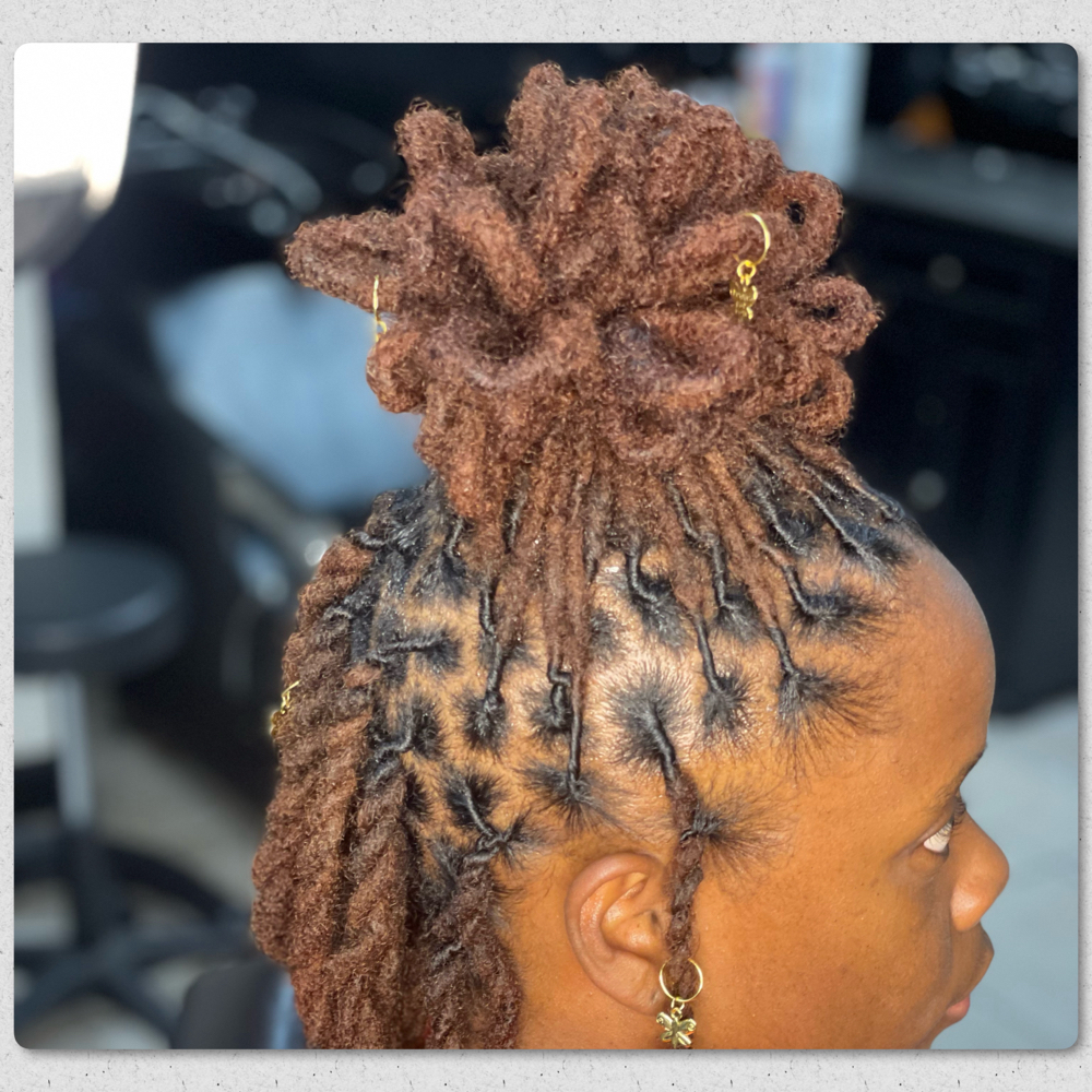 RETWIST + DRAWSTRING PETAL BUN