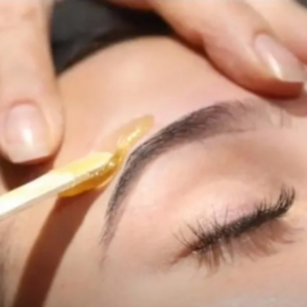 Brow Wax at Jasmin Esthetics LLC in Buckeye, AZ