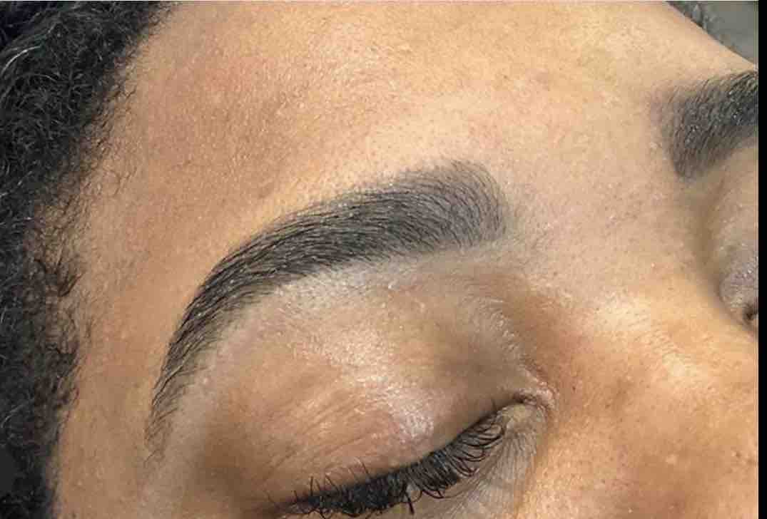 Brow Tinting