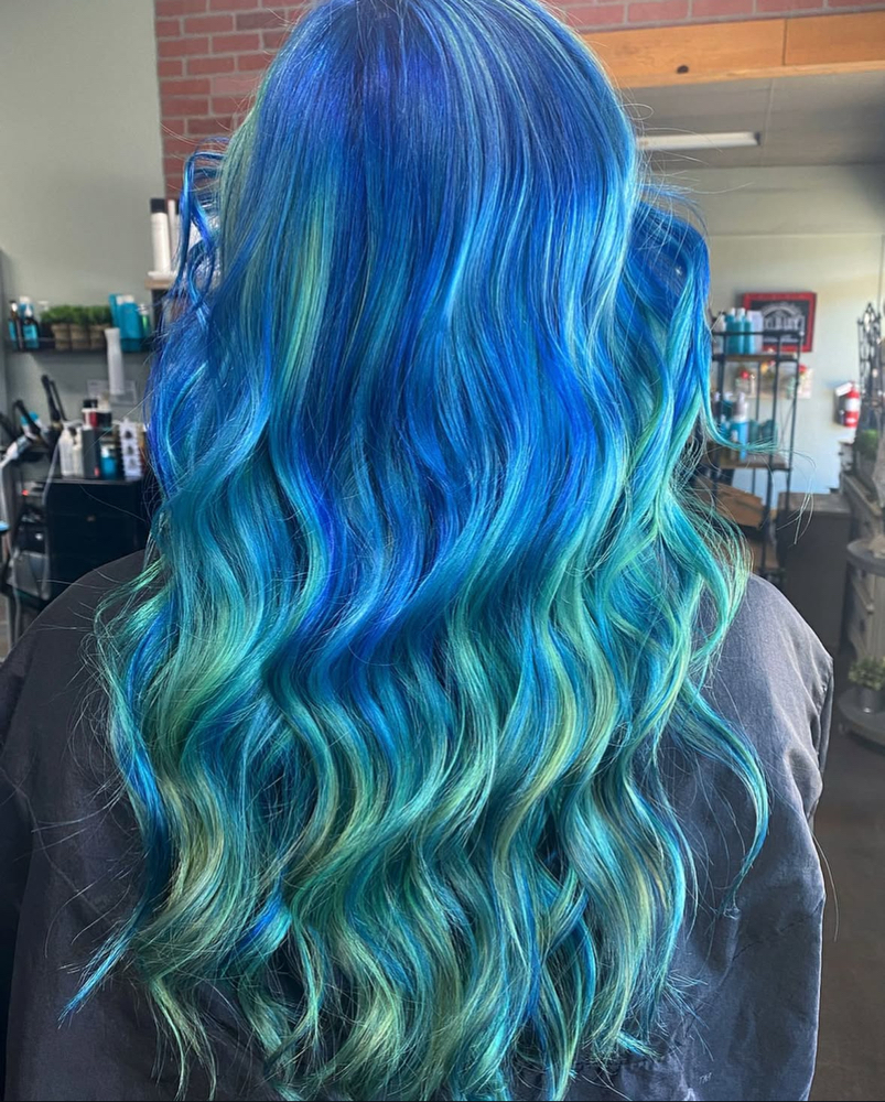 Fashion Color Foilayage at sincitystrands in Las Vegas, NV