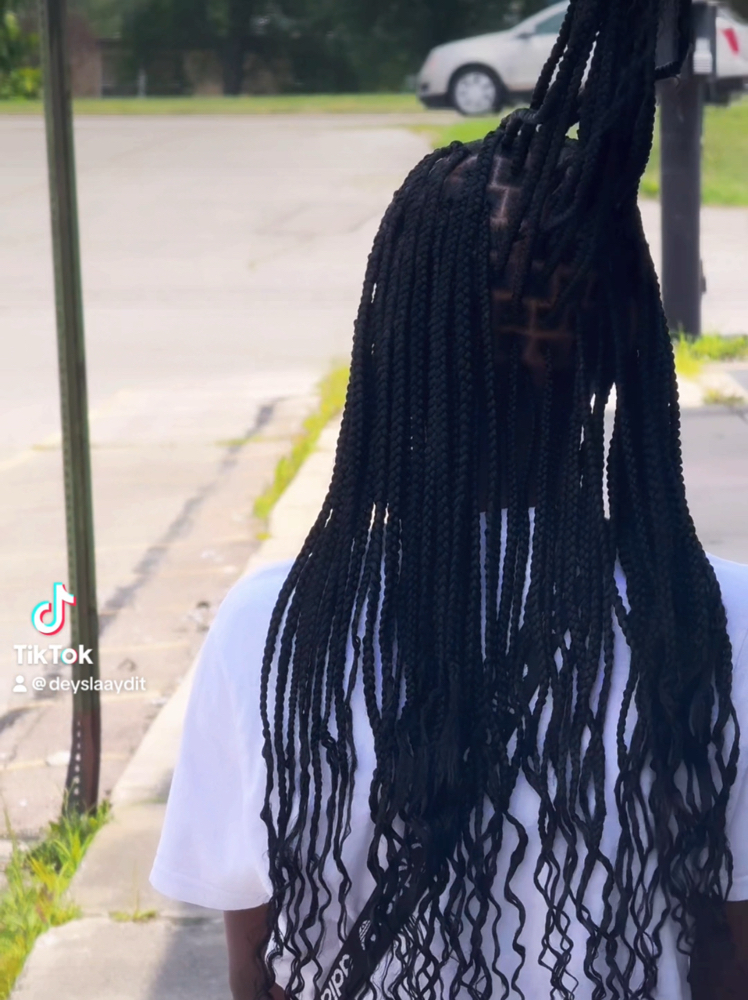 BOX BRAIDS KIDS (SMALL ) 10-15
