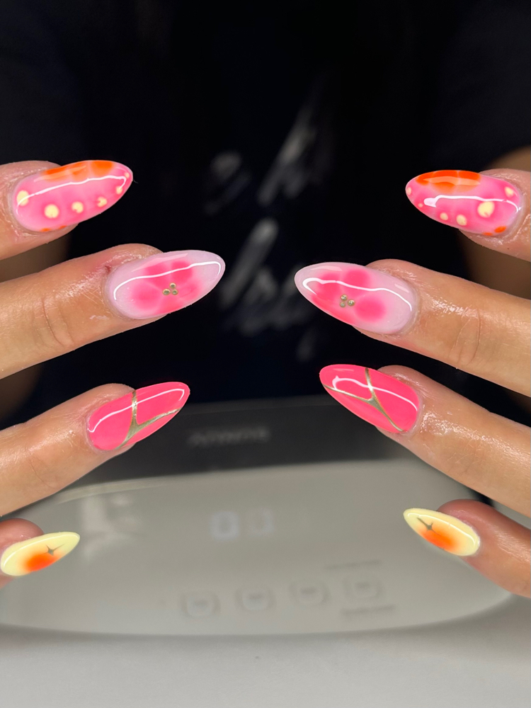 Detailed Nail Art