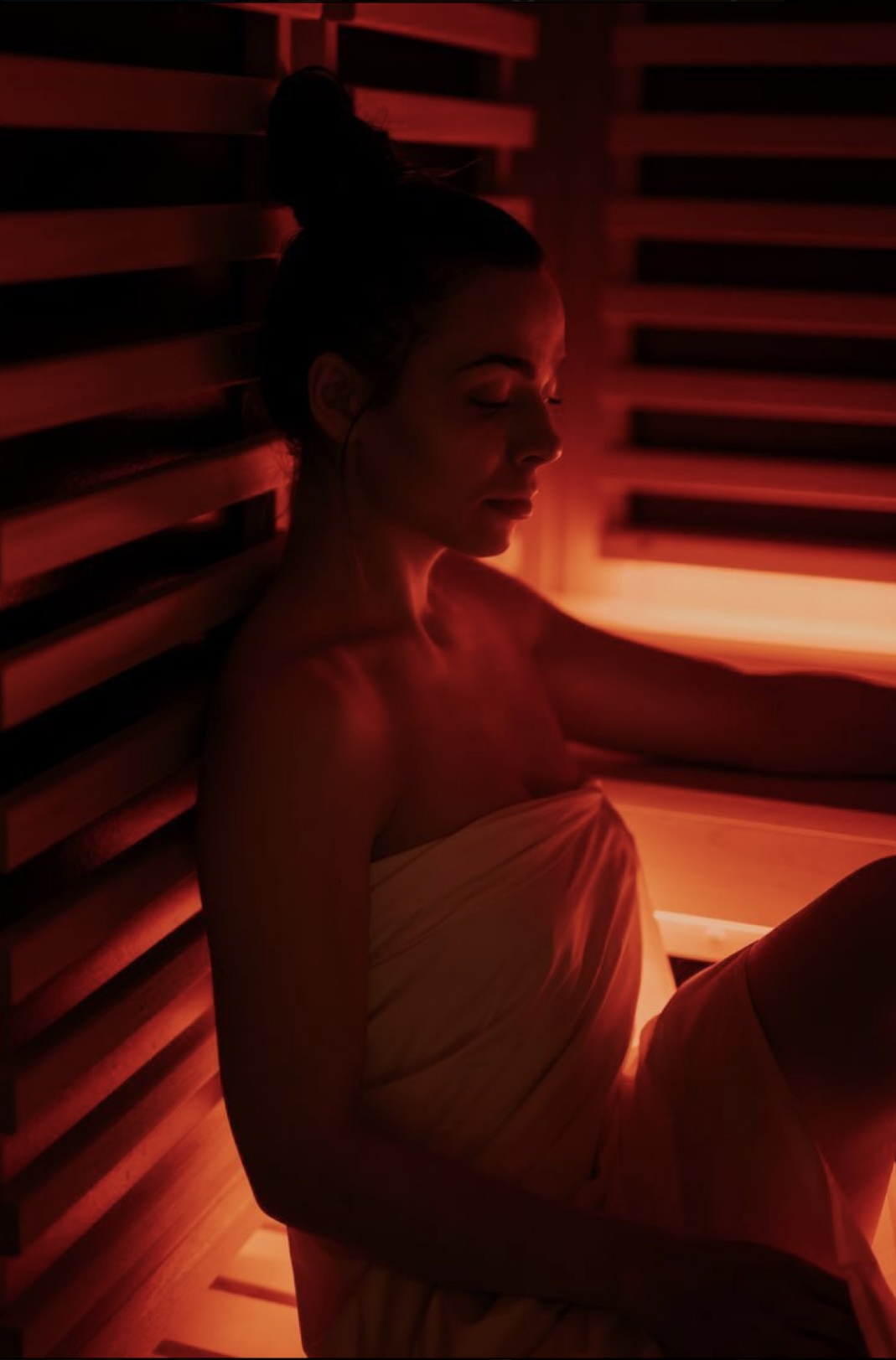 Lymphatic massage + Infrared sauna