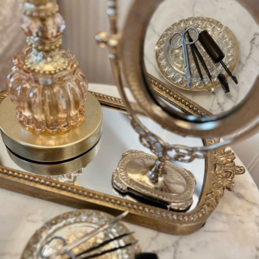 Brow Wax at Claudia Rae Skin Parlor in Olney, IL