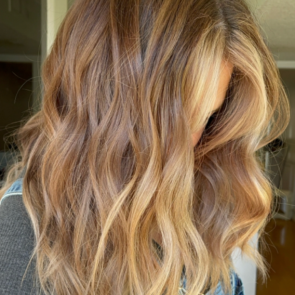 Mini Blonding at Tenth Street Hair Lounge in Riverside, CA
