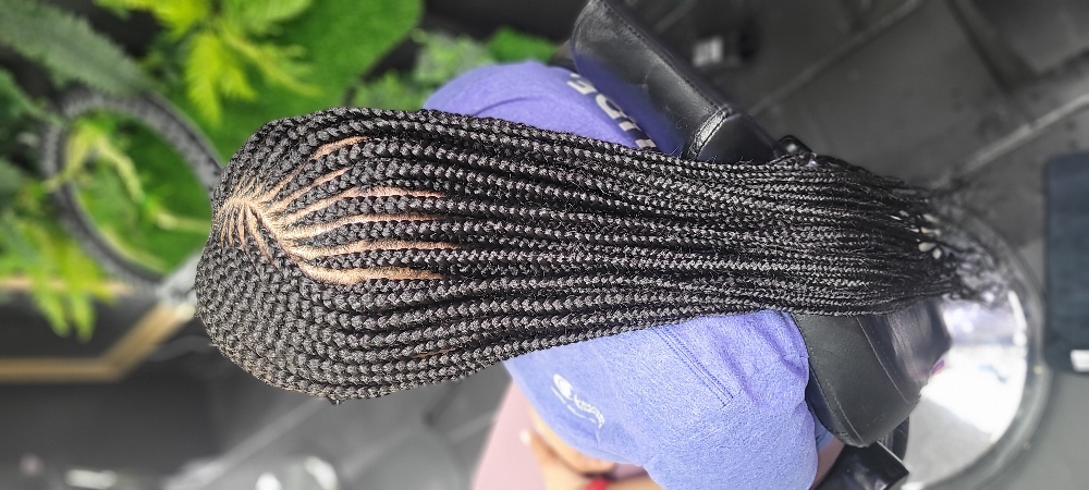 Small Feed-In Layer Braids