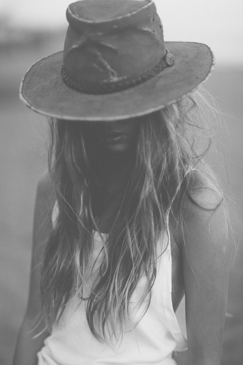 Pixie/Bob Short Haircut at Salon Idyll in Rochelle, IL