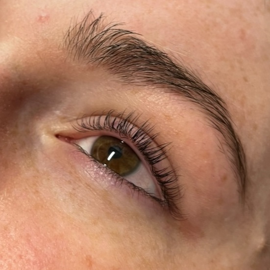 Lash Lift at FLORESA BEAUTY in Overland Park, KS