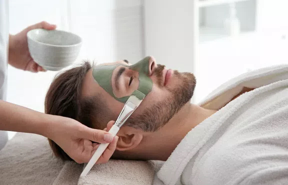 Gentlemen's Facial