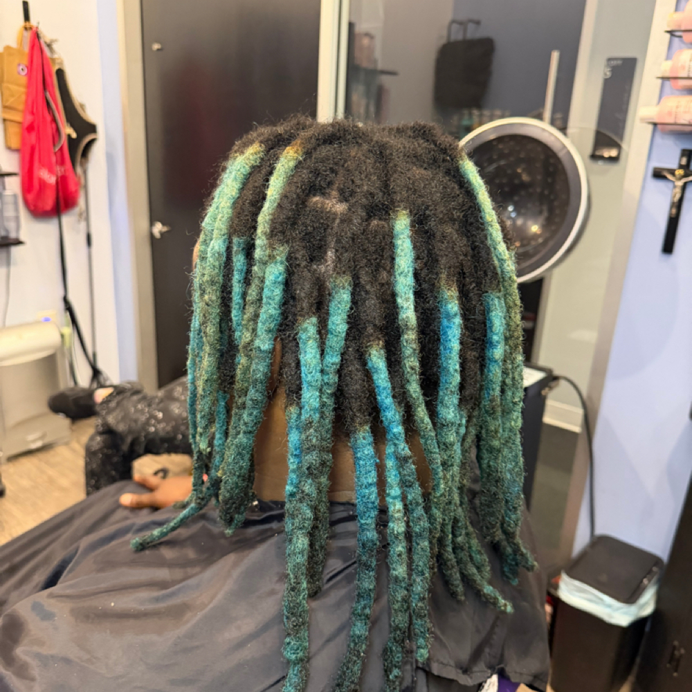 Crochet Retwist at Hidden Beauty Studios in Charlotte, NC