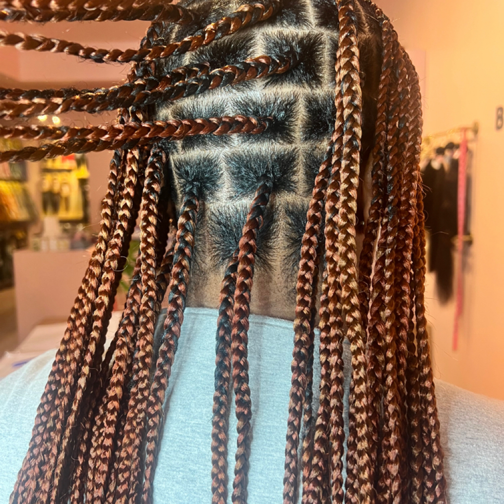 Knotless Braids at Boojie Cartel LLC in Torrance, CA