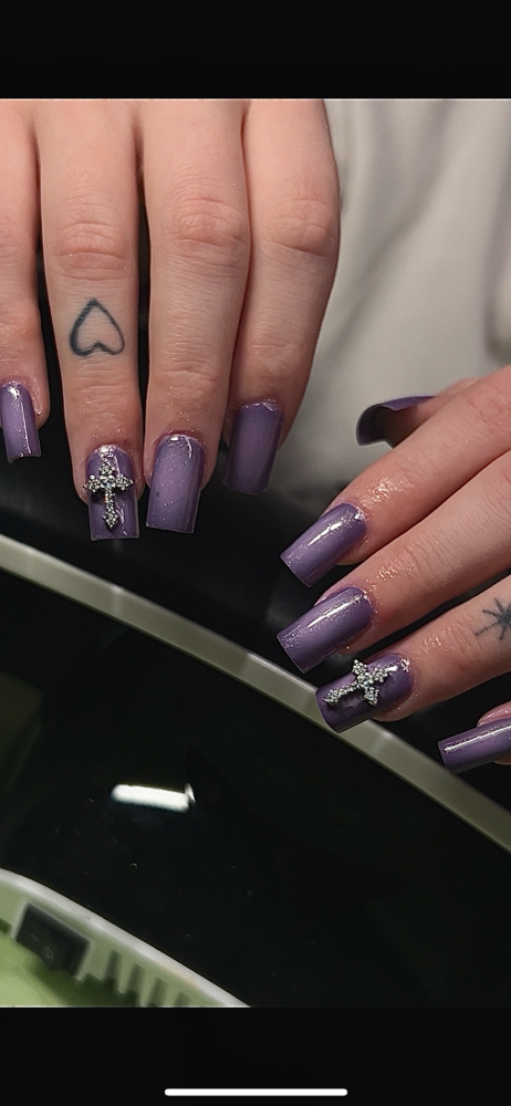 Medium Gel X Fullset First Time at The nail garden by Kali in Burnsville, MN
