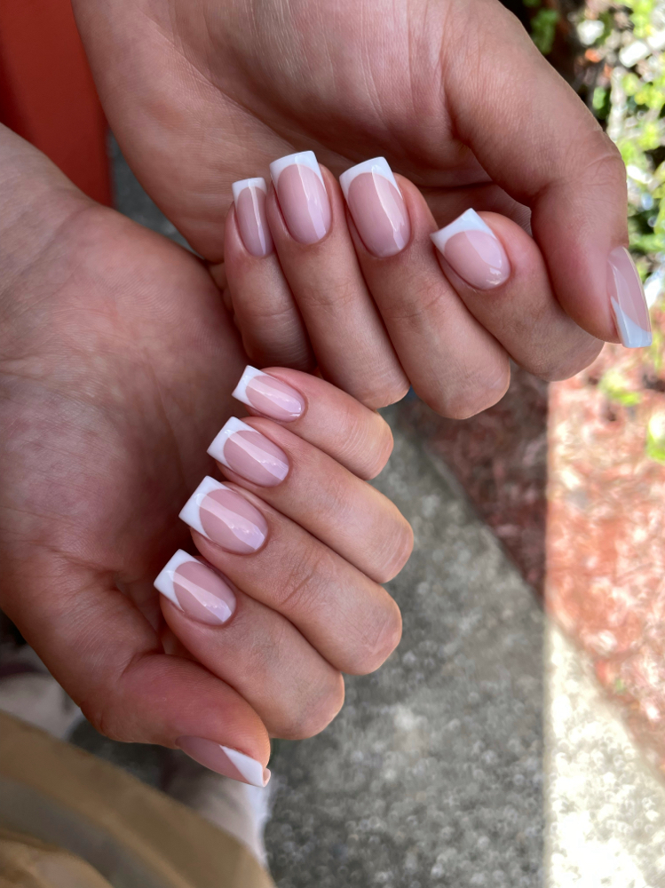 Manicure + French tip