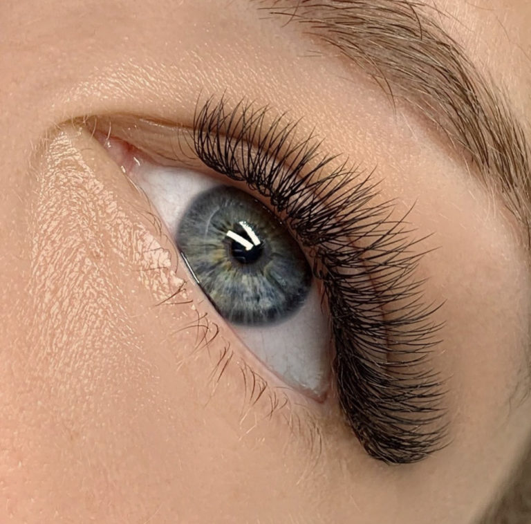 Hybrid Lashes Full Set
