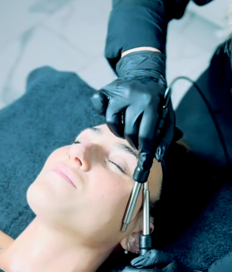 Microcurrent & Red Light Facial