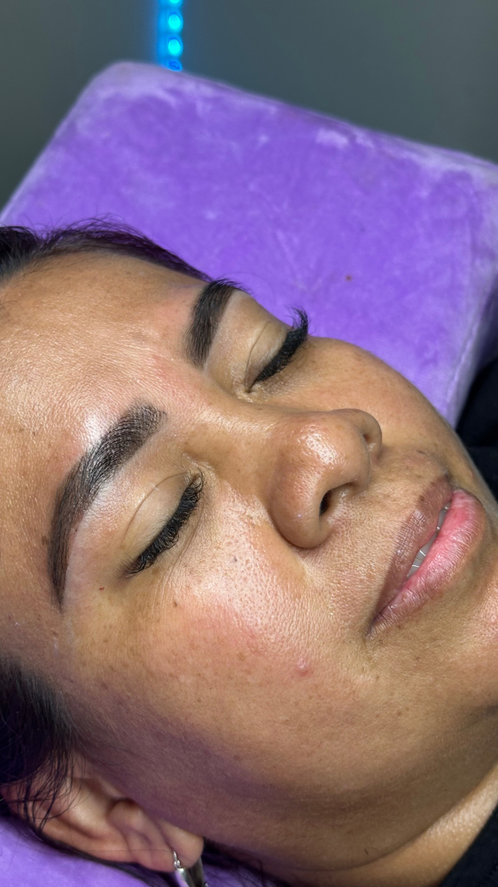 Pestañas (Clasicas) at DariStudio in Dunwoody, GA