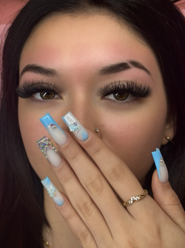 Eyelashes & Nails (Combo Service)