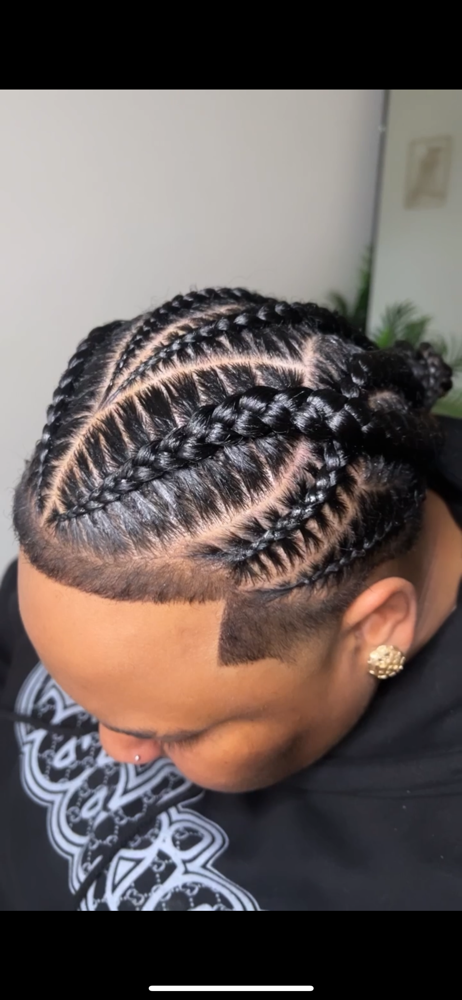 Selena’s Cornrow Freestyle
