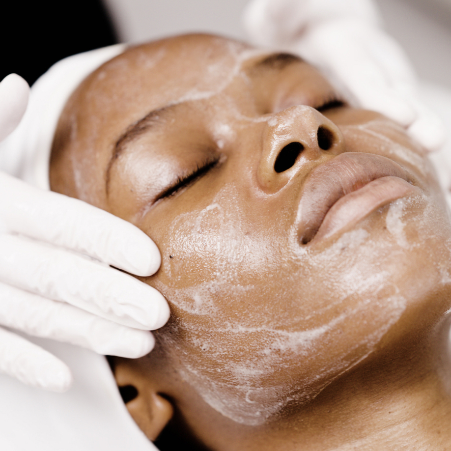 The Golden Hour - Signature Facial