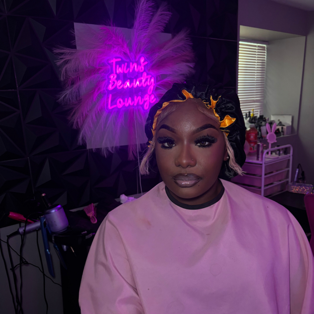 Natural Beat at DolledByKaylaa in Chicago, IL