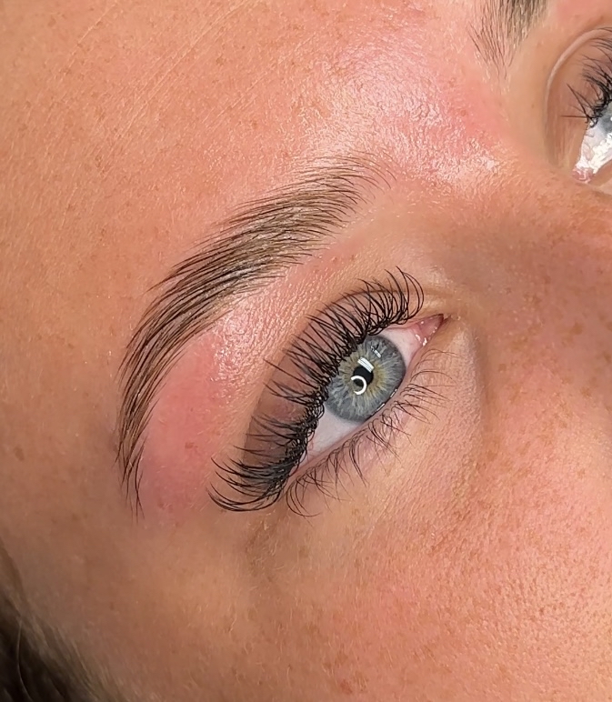 Classic Lash Full Set