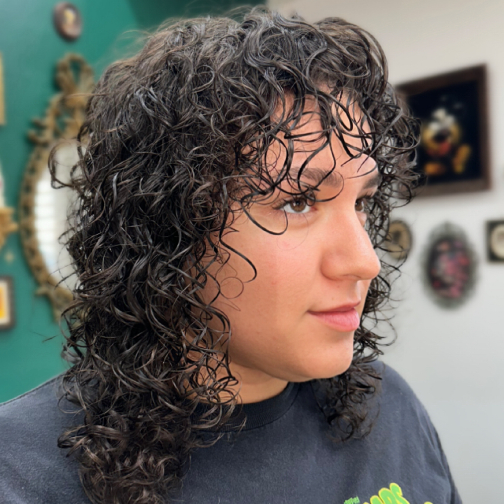 Face Frame Maintenance Trim at Velvet Moon Hair & Nails Studio in Ventura, CA