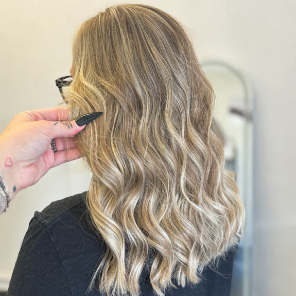 wash cut style at Hardin’s Hardcore Beauty in decatur, TX