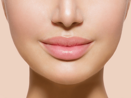 Spa Girl Body: Lips