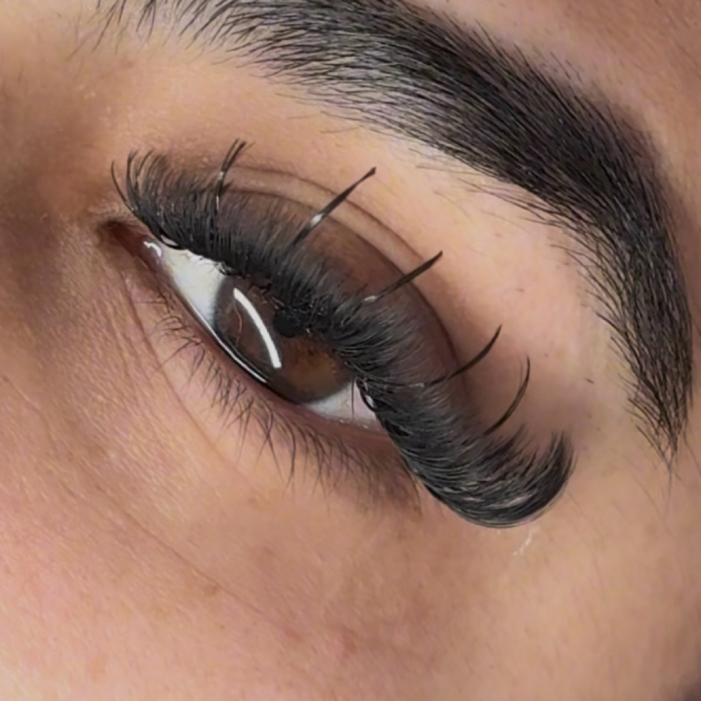 Wispy add on at Beautifiedbyabrii in me, FL