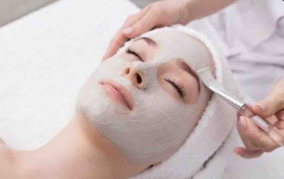 Express Facial 30  Min Facial