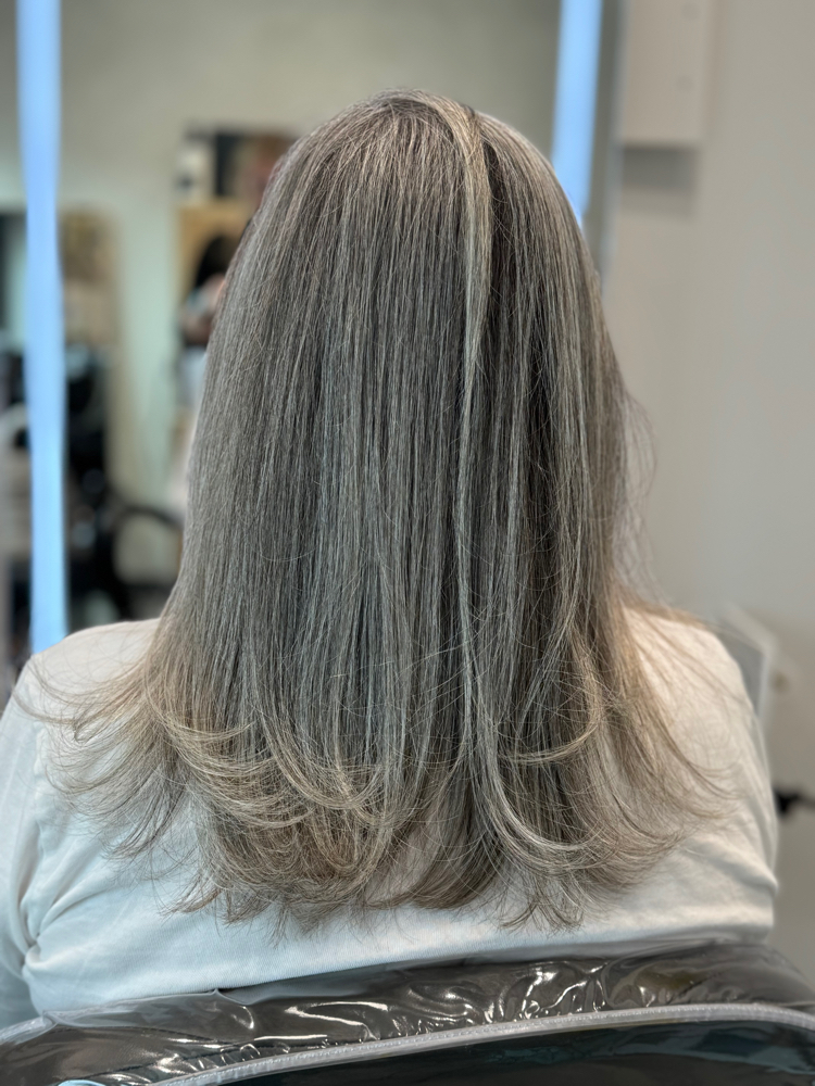 Shampoo & Style