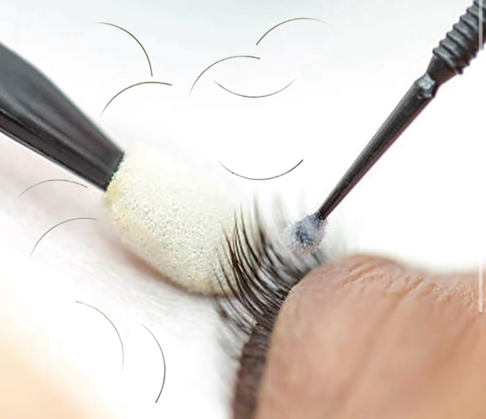Lash Removal