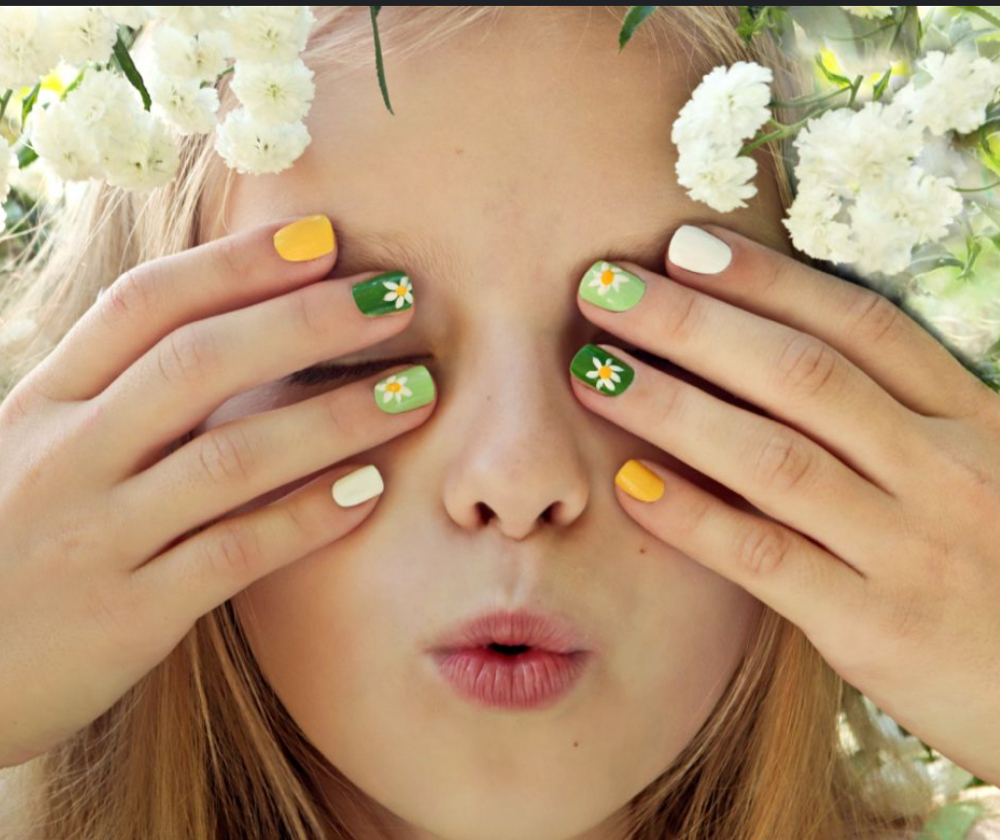 Kid Manicure