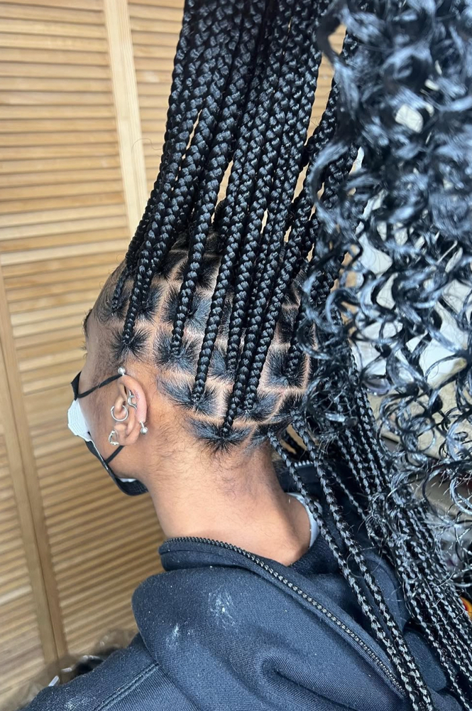 Medium Knotless