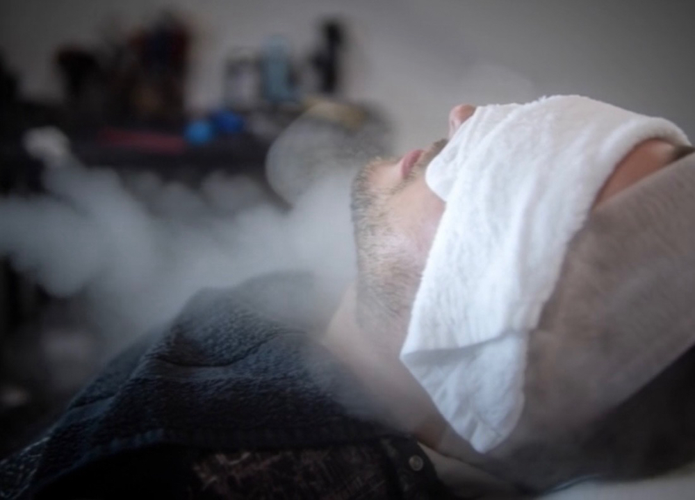 Men’s Deluxe Facial