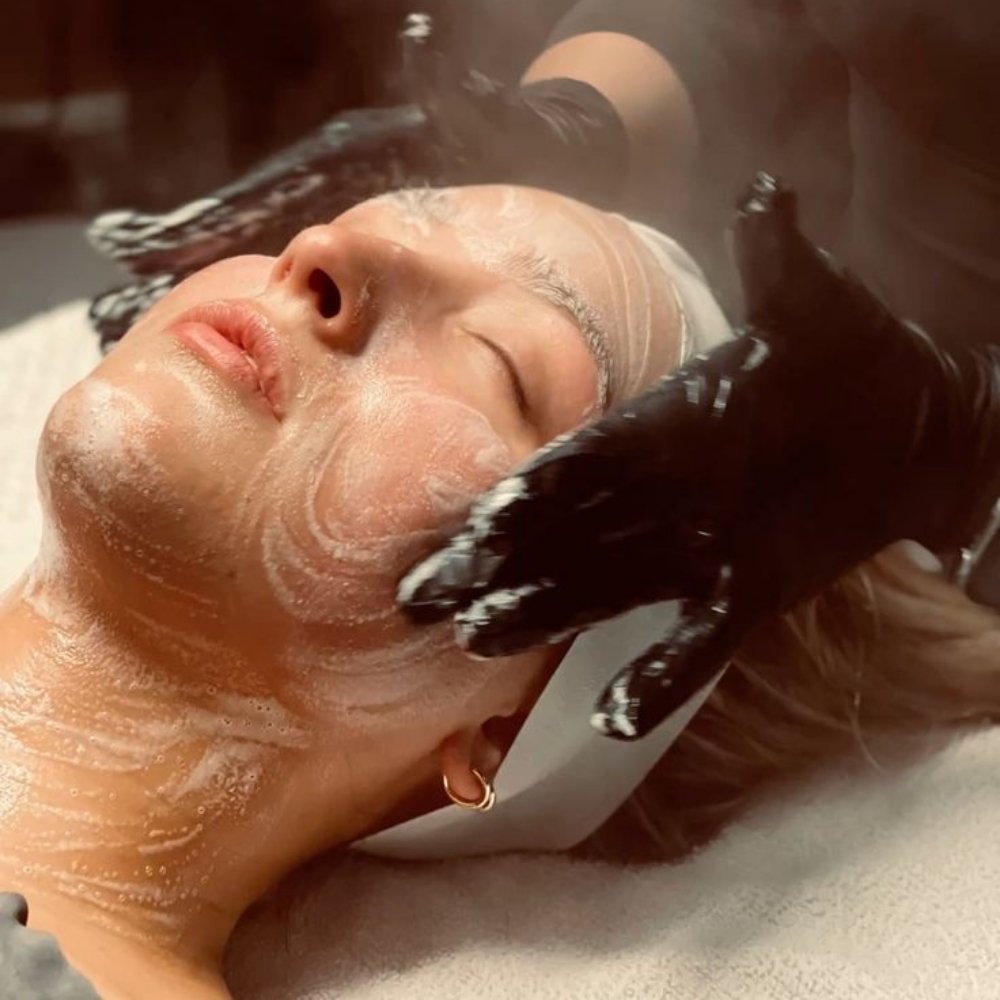 Custom Facial | 60 min. at Sirena Beauty, LLC in Griffin, GA