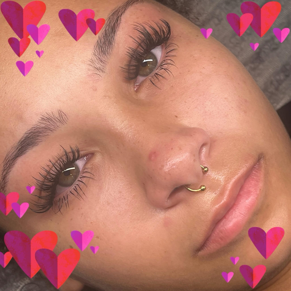 Hybrid Full Set at Jewels Esthetics Inc.đź’Ž Luxury Skincare, Flawless Lashes, Real Results. in Fayetteville, NC