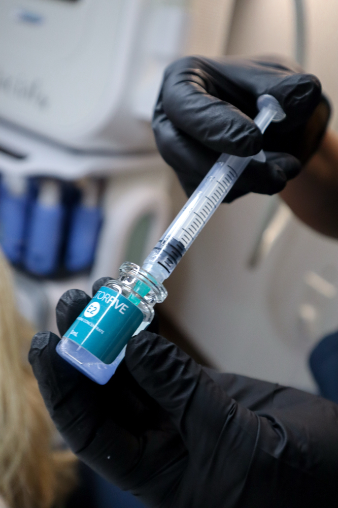 HYDRAFACIAL + FACTOR FIVE