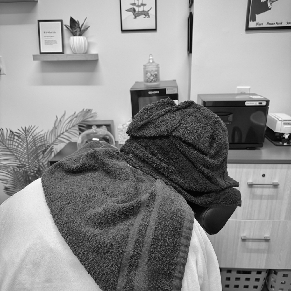 Hot Towel Shave at KRUT Barber Studio in Philadelphia, PA