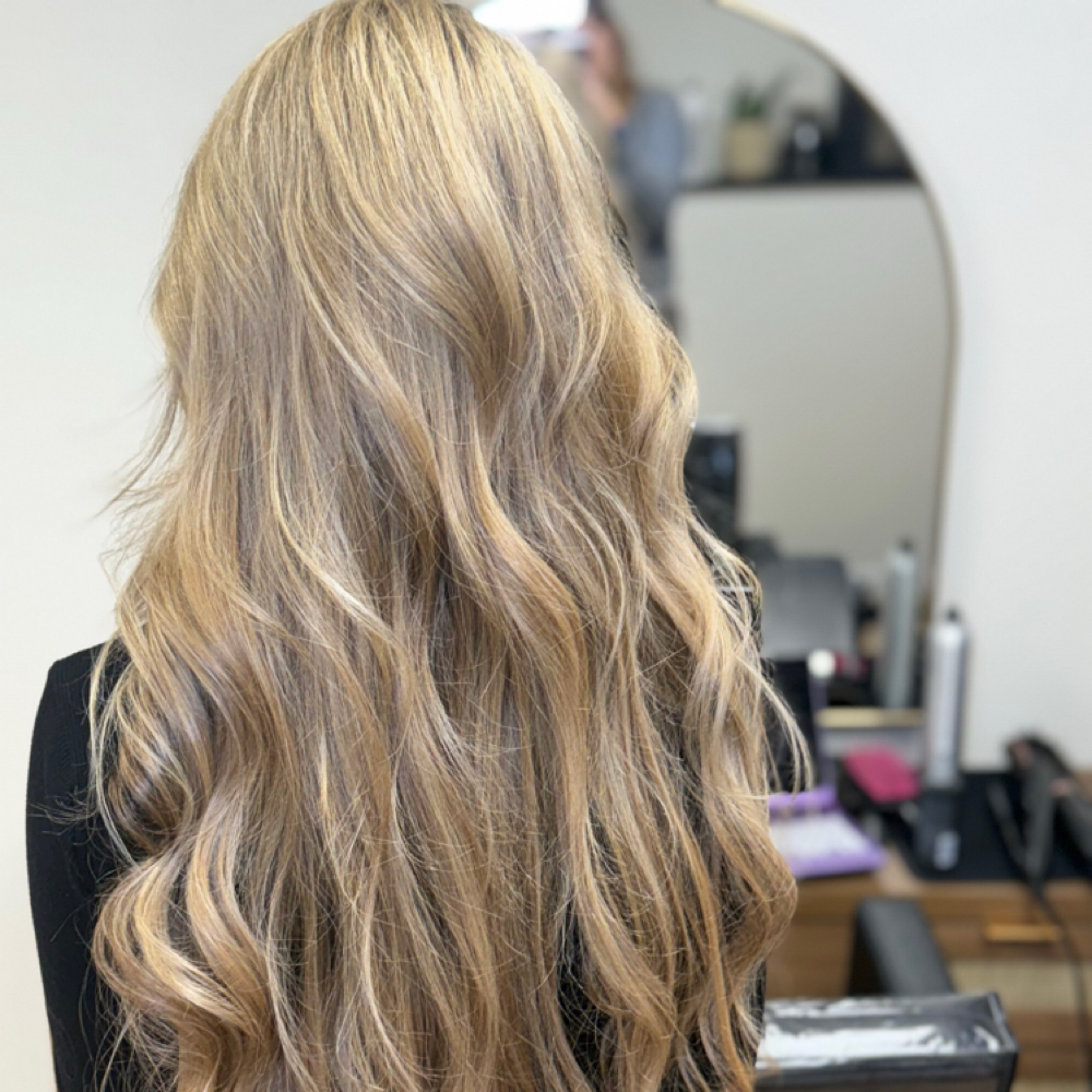 Full Color at Lyndsy Pomerantz in Swansea, IL